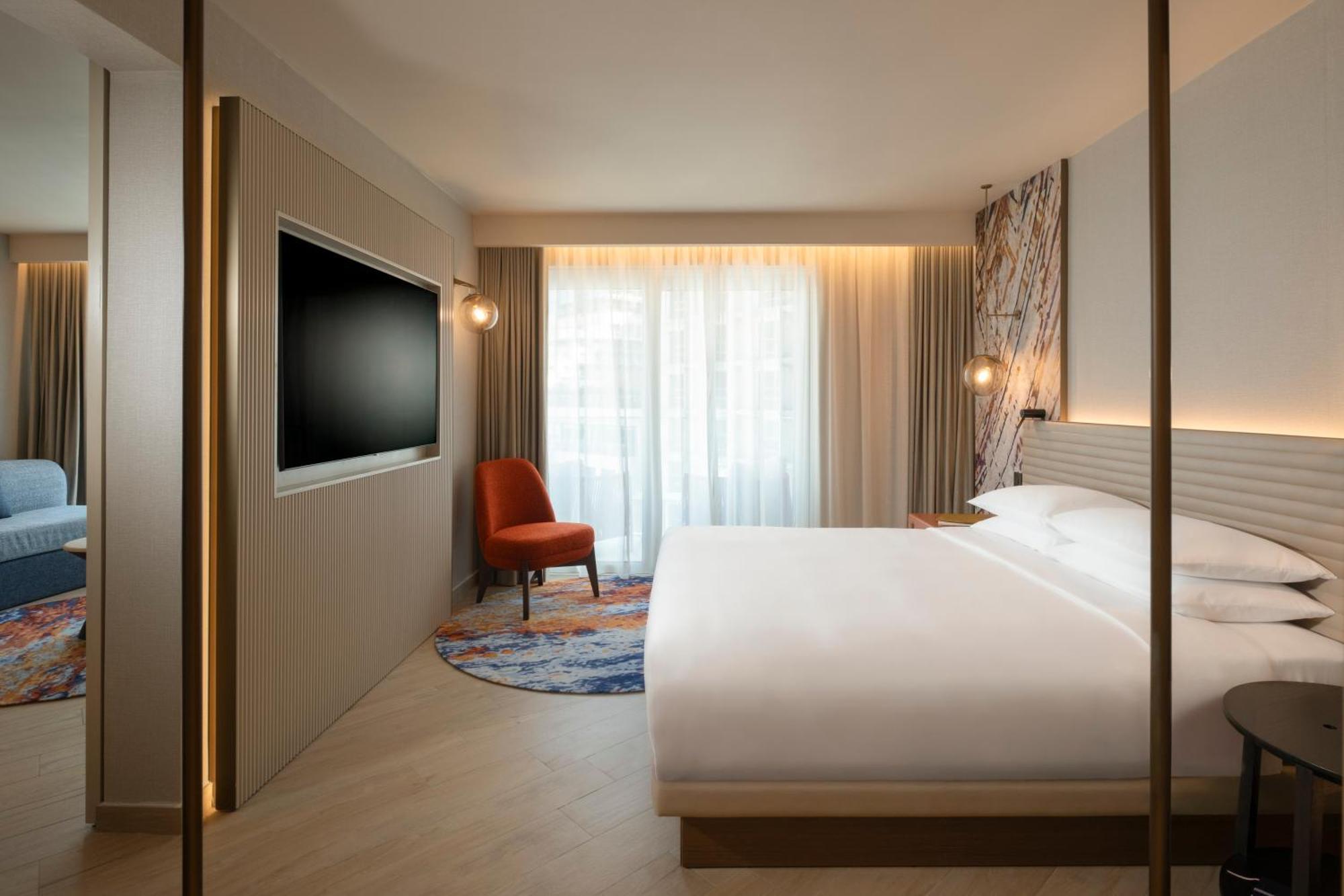 Отель Hyatt Centric Malta Сент Джулианс Экстерьер фото