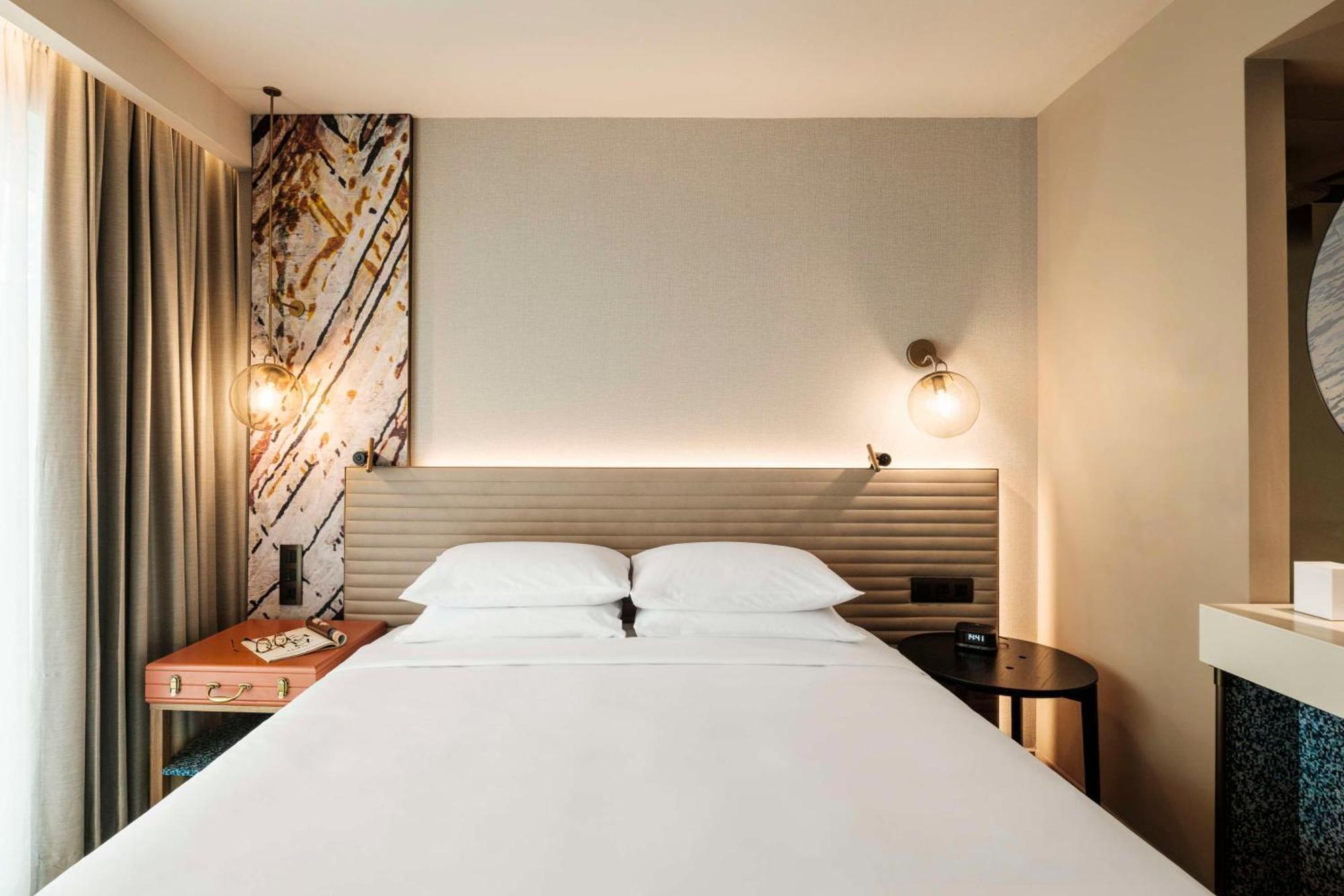 Отель Hyatt Centric Malta Сент Джулианс Экстерьер фото