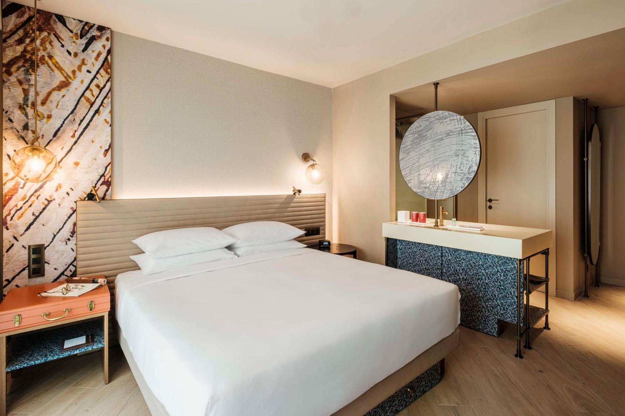 Отель Hyatt Centric Malta Сент Джулианс Экстерьер фото